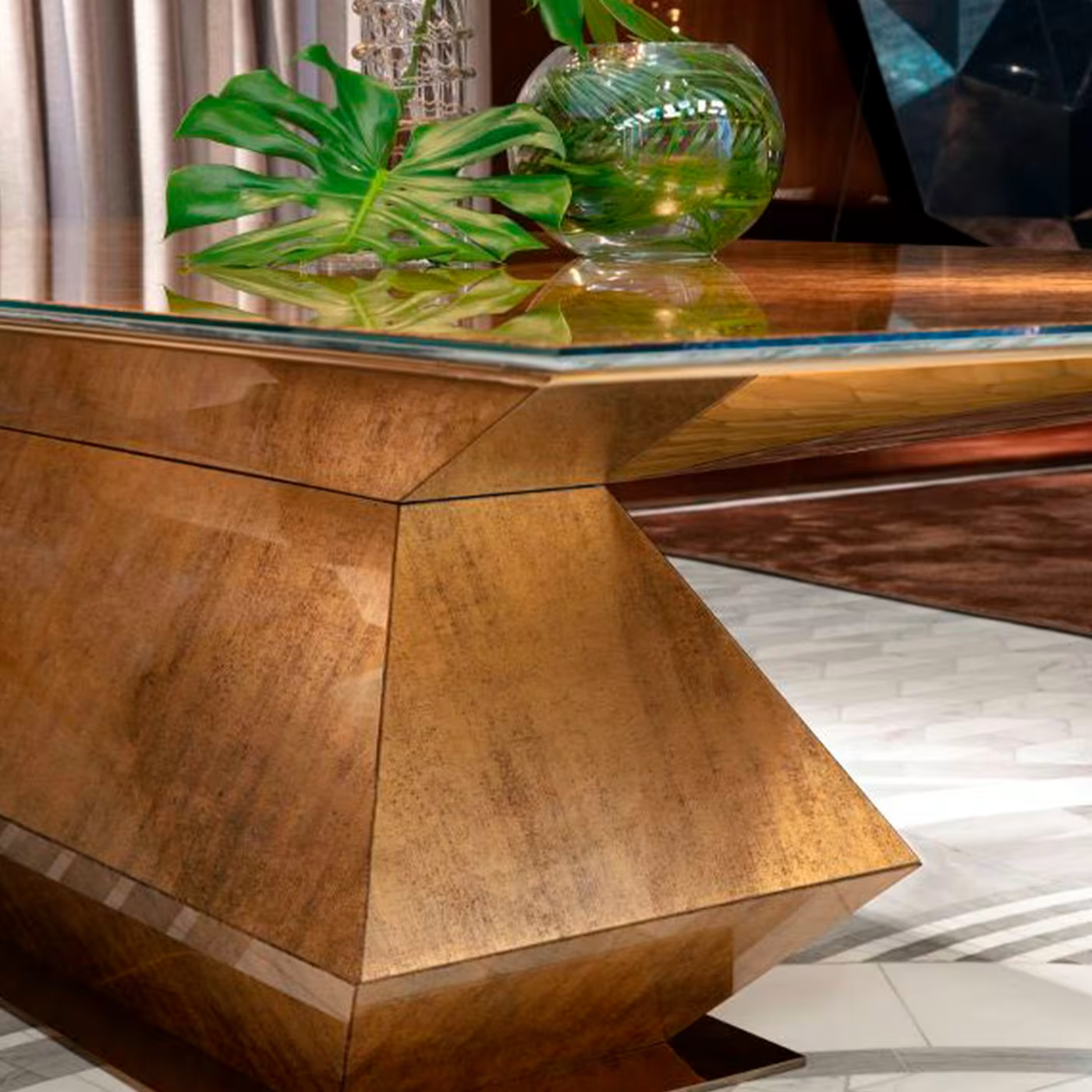 Diamante table