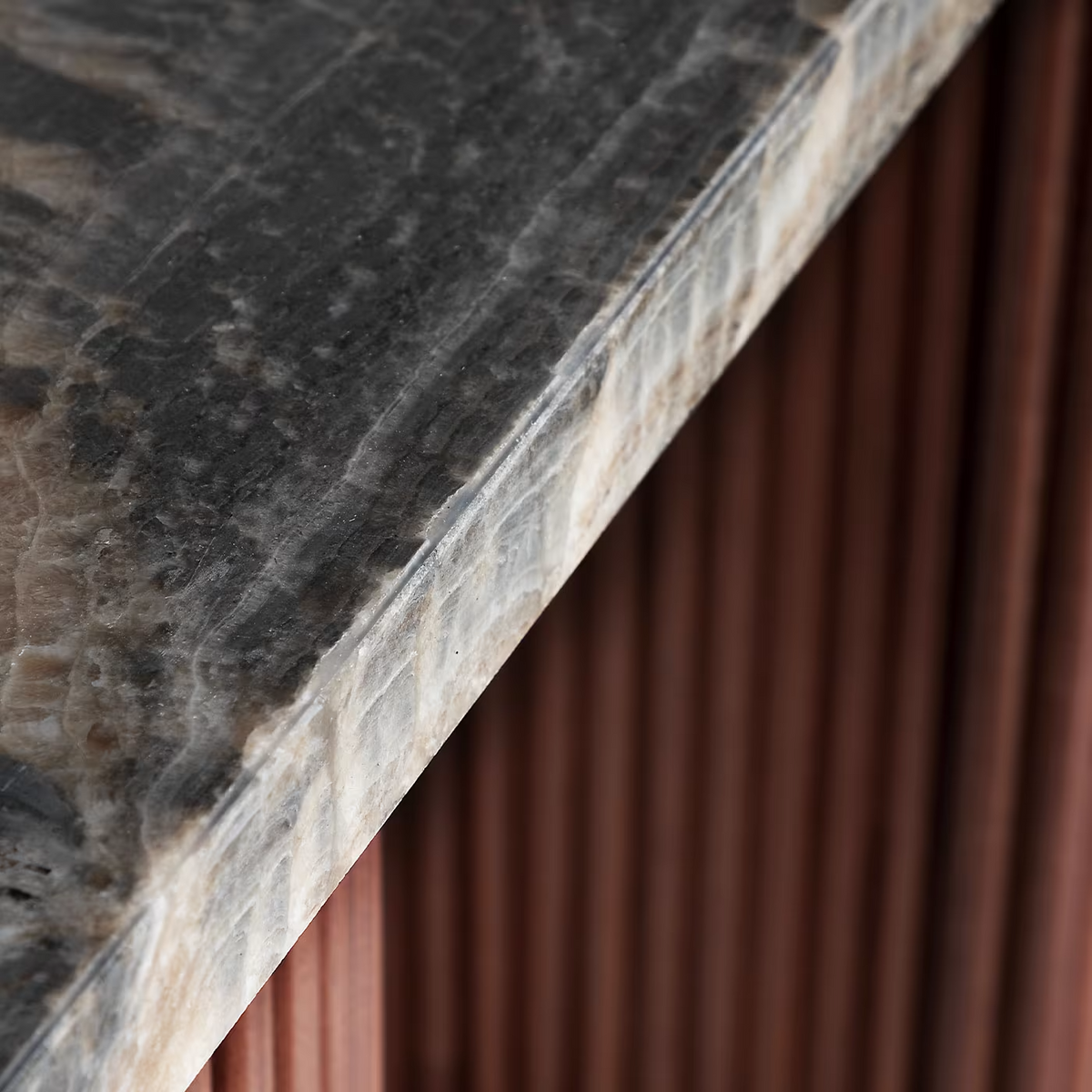 Alchimia aral tiger gray onyx console