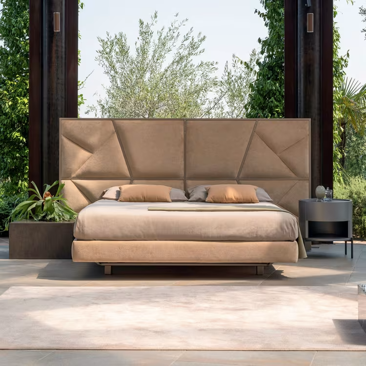 Mondrian slim bed