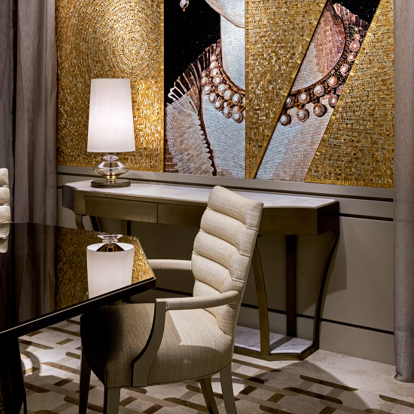 Savoy console