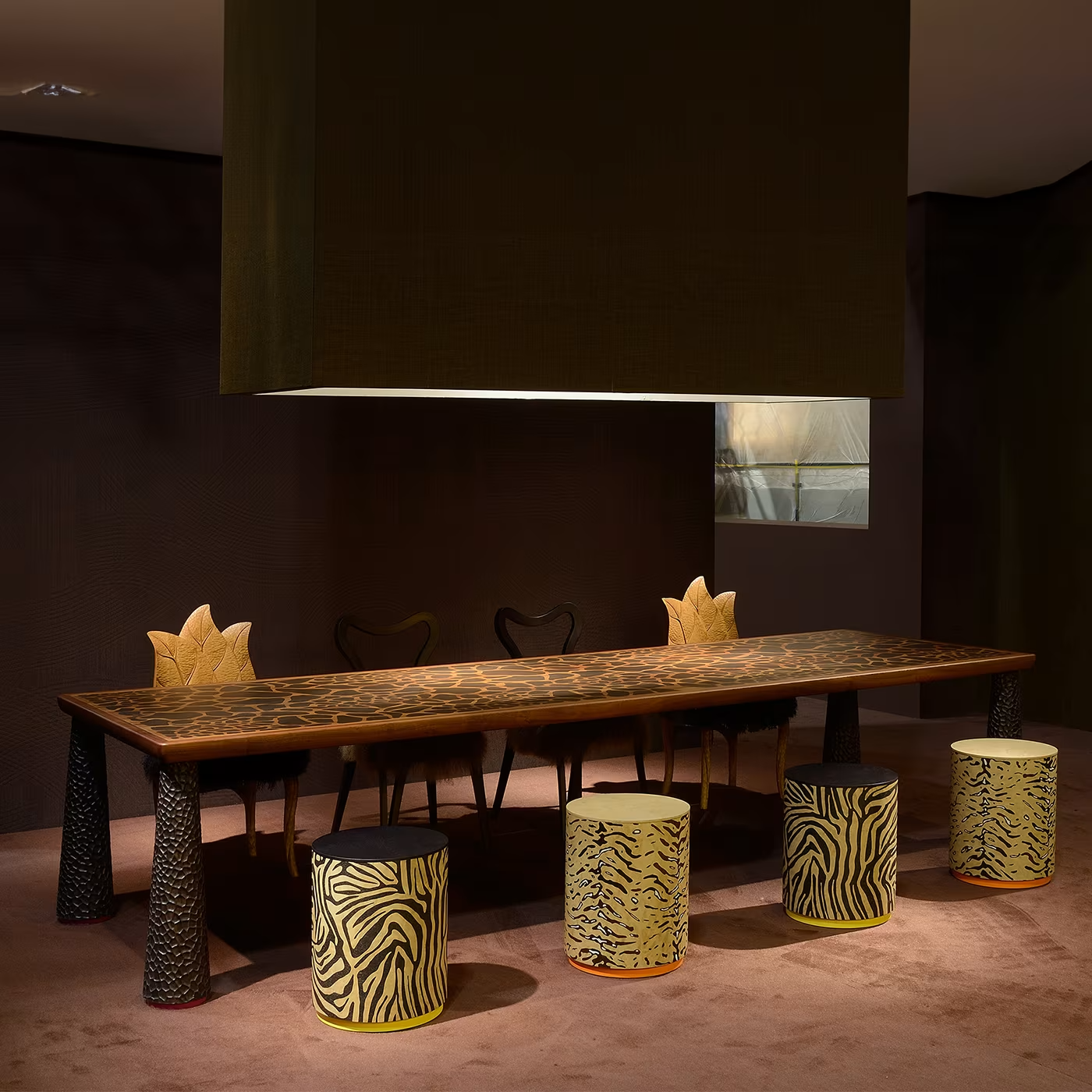 Masai dining table