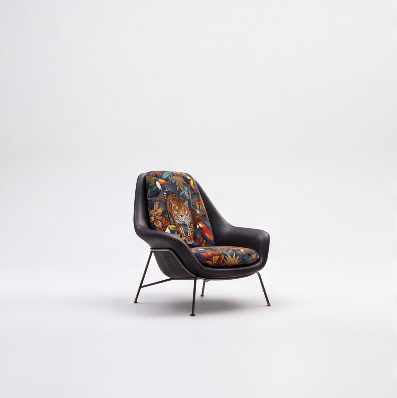 MAU Lounge Chair