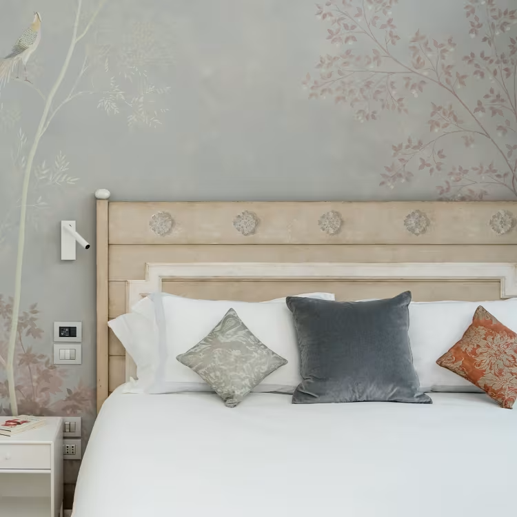 Veronese bed