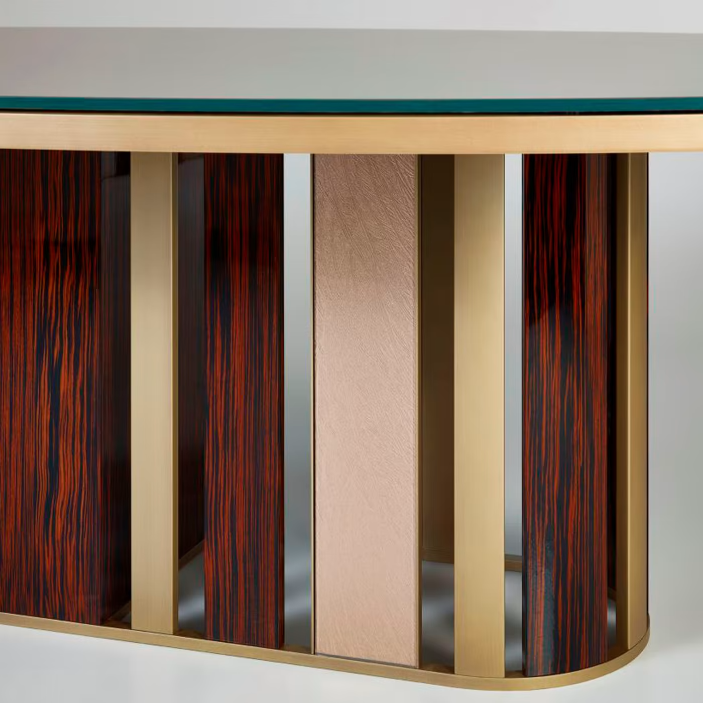 Koro oval table